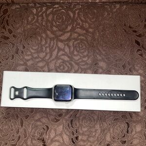 Pre-owned Apple Watch Series6.  44MM